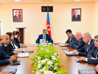 Şirvan Səhər İcra Hakimiyyətinin başçısı İlqar Abbasov növbəti vətəndaş qəbulu keçirib.