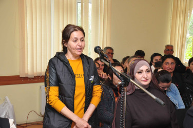 Bayramlı qəsəbəsində səyyar görüş keçirilib.