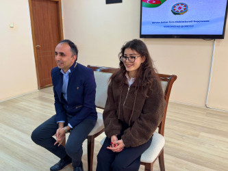 Şirvan Səhər İcra Hakimiyyətinin başçısı İlqar Abbasov növbəti vətəndaş qəbulu keçirib.