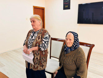 Şirvan Səhər İcra Hakimiyyətinin başçısı İlqar Abbasov növbəti vətəndaş qəbulu keçirib.