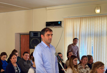 Şəhər İcra Hakimiyyətinin başçısı İlqar Abbasov növbəti səyyar görüş keçirib.