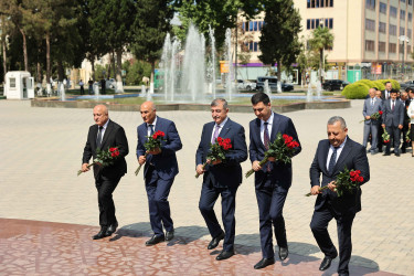 Şirvanda dövlət qulluqçularının peşə bayramı qeyd edilib.