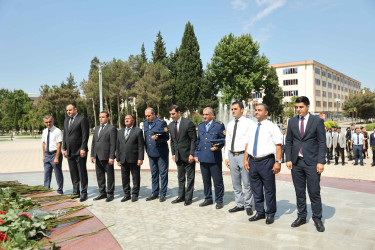 Şirvanda dövlət qulluqçularının peşə bayramı qeyd edilib.