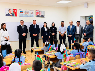 Şirvan şəhərində 15 sentyabr - Bilik Günü qeyd edilib.