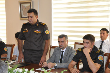 Şirvanda fövqəladə hallara hazırlıq və əhalinin təhlükəsizliyinin təmin olunması məsələləri müzakirə edilib.