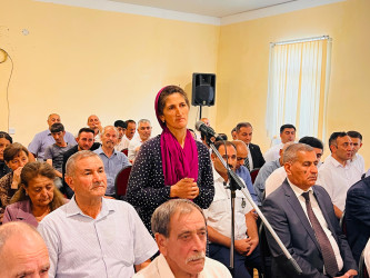 Şirvan Şəhər İcra Hakimiyyətinin başçısı İlqar Abbasov növbəti səyyar görüş keçirib.