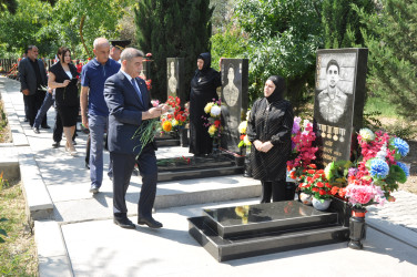 Şəhər İcra Hakimiyyətinin başçısı iyul ayının sonuncu cümə axşamı şəhid ailələrinin üzvləri ilə birlikdə Şəhidlər xiyabanını ziyarət edib.