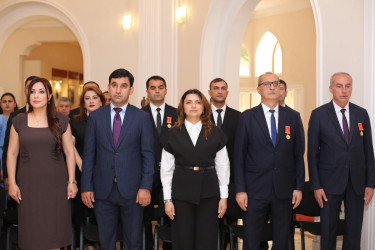 Şirvanda dövlət qulluqçularının peşə bayramı qeyd edilib.