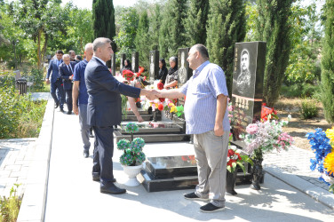 Şəhər İcra Hakimiyyətinin başçısı iyul ayının sonuncu cümə axşamı şəhid ailələrinin üzvləri ilə birlikdə Şəhidlər xiyabanını ziyarət edib.