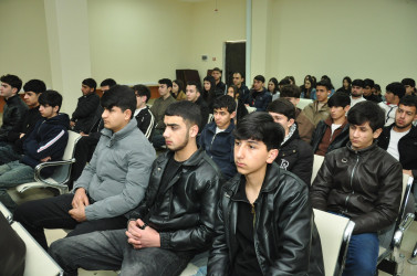 Şirvanda hərbi xidmətə çağırış, azadetmə və möhlət verilmə şərtlərinə dair maarifləndirici tədbir keçirilib.