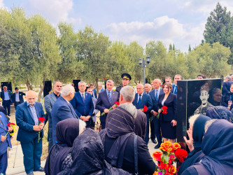 Vətən müharibəsi şəhidi Röyal Məmmədovun xatirəsinə həsr olunmuş tədbir keçirilib.