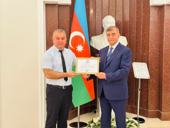 Şirvanda dövlət qulluqçularının peşə bayramı qeyd edilib.