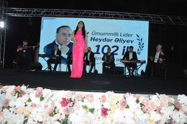 Şirvanda Ümummilli lider, Ulu Öndər Heydər Əliyevin anadan olmasının 102-ci ildönümünə həsr olunmuş konsert təşkil edilib.