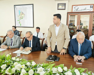 Şirvan Şəhər İcra Hakimiyyətinin başçısı İlqar Abbasov növbəti vətəndaş qəbulu keçirib.