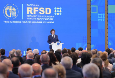 Şəhər İcra Hakimiyyətinin başçısı İlqar Abbasov Tbilisidə keçirilən XVI Regional Dayanıqlı İnkişaf Forumunda iştirak edir