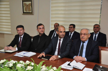 Şirvan Səhər İcra Hakimiyyətinin başçısı İlqar Abbasov vətəndaş qəbulu keçirib.