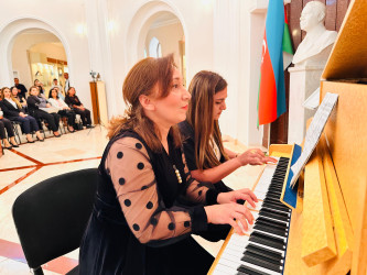 Şirvanda Milli Musiqi Gününə həsr olunmuş tədbir keçirilib.
