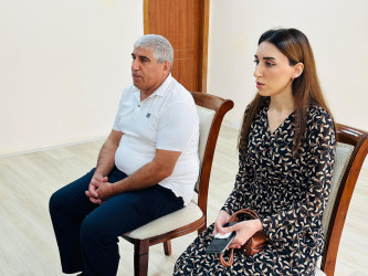 Şirvan Şəhər İcra Hakimiyyətinin başçısı İlqar Abbasov növbəti vətəndaş qəbulu keçirib.