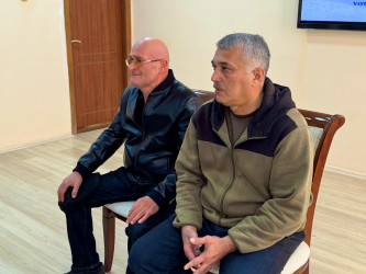 Şirvan Səhər İcra Hakimiyyətinin başçısı İlqar Abbasov növbəti vətəndaş qəbulu keçirib.
