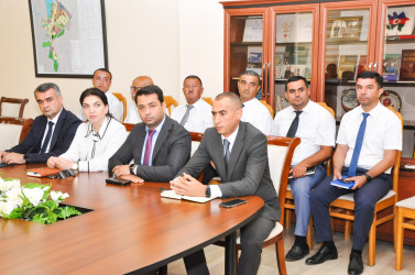 Şirvan Səhər İcra Hakimiyyətinin başçısı İlqar Abbasov vətəndaş qəbulu keçirib.