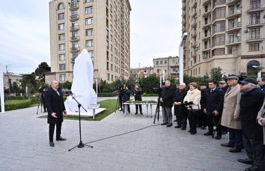 Azərbaycan Respublikasının Prezidenti İlham Əliyev fevralın 8-də Bakıda görkəmli bəstəkar, Xalq artisti, Dövlət mükafatı laureatı Tofiq Quliyevin abidəsinin açılışında iştirak edib.