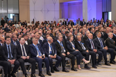 Şəhər İcra Hakimiyyətinin başçısı İlqar Abbasov Tbilisidə keçirilən XVI Regional Dayanıqlı İnkişaf Forumunda iştirak edir