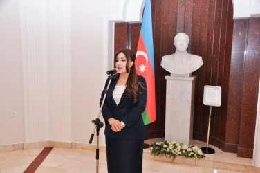 Şirvanda Dövlət Suverenliyi Günü qeyd edilib.