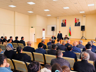 Şirvan Şəhər İcra Hakimiyyətinin başçısı İlqar Abbasov növbəti səyyar görüş keçirib.