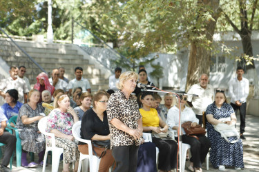 Şirvan Şəhər İcra Hakimiyyətinin başçısı İlqar Abbasov sakinlərlə növbəti səyyar görüş keçirib 02.08.2023