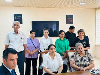 Şirvan Səhər İcra Hakimiyyətinin başçısı İlqar Abbasov növbəti vətəndaş qəbulu keçirib.