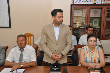 Şirvan Səhər İcra Hakimiyyətinin başçısı İlqar Abbasov vətəndaş qəbulu keçirib.