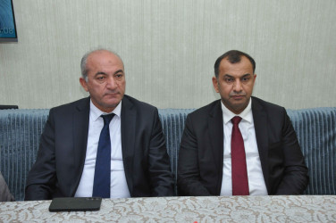 Şirvan Şəhər İcra Hakimiyyətinin başçısı İlqar Abbasov Anım Günü ərəfəsində şəhid ailələrini və müharibə əlillərini ziyarət edib.