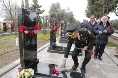 Şirvan Şəhər İcra Hakimiyyətinin başçısı noyabr ayının sonuncu cümə axşamı Şəhidlər xiyabanını ziyarət edib, şəhid ailələri ilə görüşüb.