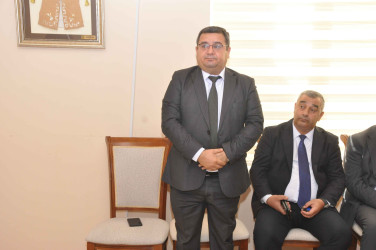 Şirvan Şəhər İcra Hakimiyyətinin başçısı İlqar Abbasov vətəndaş qəbulu keçirib.
