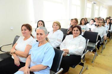 Şirvanda yüksək nailiyyətləri ilə seçilən şagird və müəllimlər təltif olunublar.