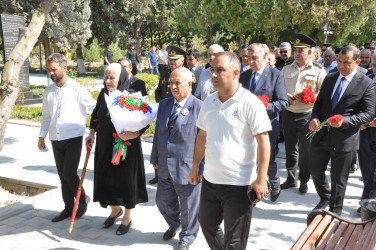 Şəhid polkovnik-leytenant Rəşad Hüseynovun xatirəsi anılıb.