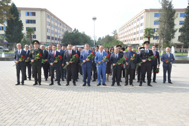 Şirvanda Müstəqilliyin Bərpası Günü qeyd edilib, ağacəkmə aksiyası keçirilib.