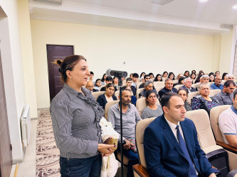 Şirvan Şəhər İcra Hakimiyyətinin başçısı İlqar Abbasov  növbəti səyyar görüş keçirib.