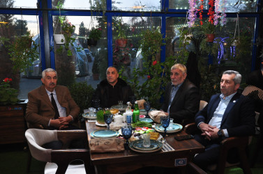 Şirvanda Beynəlxalq Qadınlar Günü münasibətilə şəhid anaları ilə görüş keçirilib, onlar üçün iftar süfrəsi təşkil olunub.