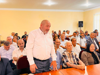 Şirvan Şəhər İcra Hakimiyyətinin başçısı İlqar Abbasov növbəti səyyar görüş keçirib.