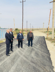 Şirvanda küçələrin asfaltlanması işləri davam etdirilir.
