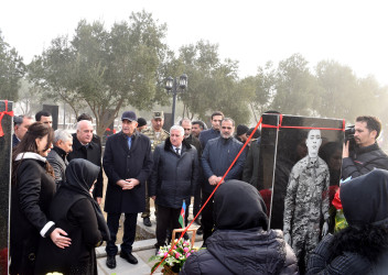 Şirvanda Vətən müharibəsinin şəhidi Elçin Əliqardaş oğlu Əliyevin doğum günü qeyd edilib.