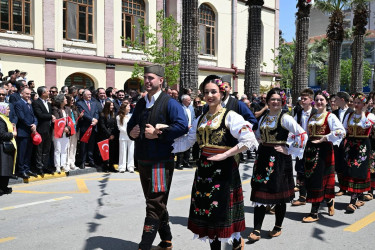 Şirvan nümayəndə heyəti Türkiyədə keçirilən 486-cı Beynəlxalq Manisa Mesir Macunu Festivalında iştirak edib.