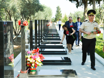 Şəhər İcra Hakimiyyətinin başçısı iyul ayının sonuncu cümə axşamı şəhid ailələrinin üzvləri ilə birlikdə Şəhidlər xiyabanını ziyarət edib.