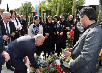 Şirvan şəhərində Vətən müharibəsinin iki şəhidinin anım, iki şəhidinin doğum günü qeyd olunub.