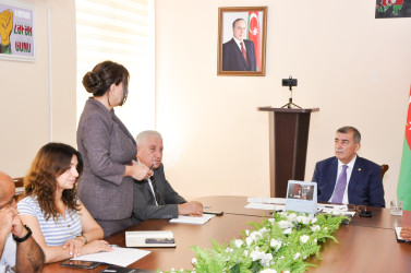 Şirvan Səhər İcra Hakimiyyətinin başçısı İlqar Abbasov vətəndaş qəbulu keçirib.