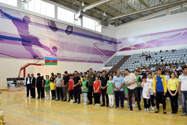 Şirvan şəhərində 28 May - Müstəqillik Gününə həsr olunmuş voleybol idman növü üzrə seleksiya xarakterli yarış keçirilib.