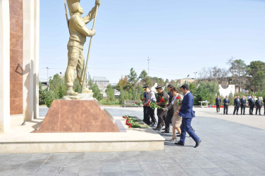 27 sentyabr – Anım Günü Şirvan şəhərində silsilə tədbirlərlə qeyd edilir.
