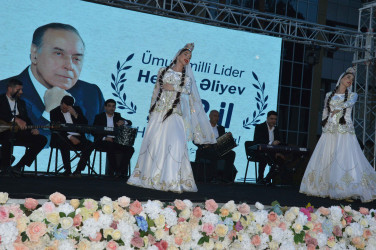 Şirvanda Ümummilli lider, Ulu Öndər Heydər Əliyevin anadan olmasının 102-ci ildönümünə həsr olunmuş konsert təşkil edilib.