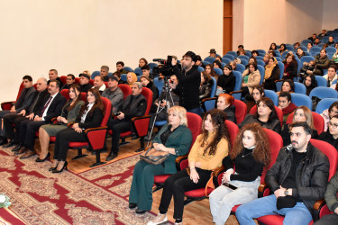 Xalq yazıçısı İlyas Əfəndiyevin “Hökmdar və qızı” pyesi əsasında hazırlanmış “Qarabağdan namə”  tamaşasının premyerası olub.